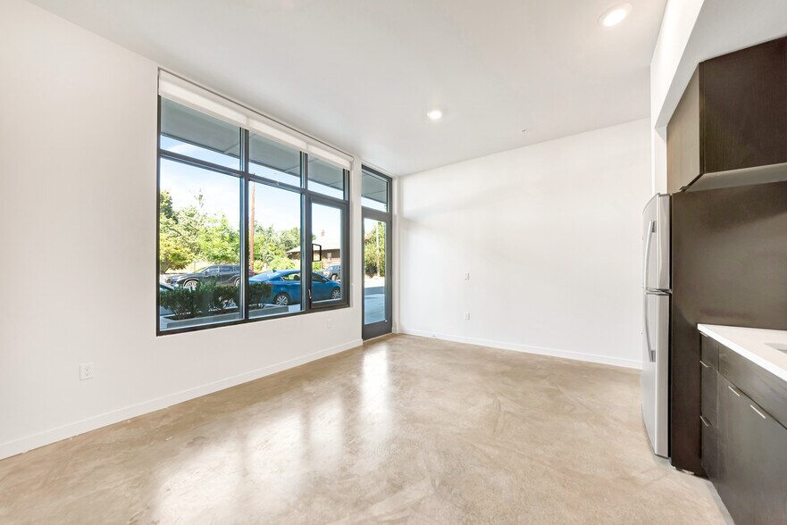 More Photos Of 4750 N Albina Ave, Portland Apartments For Sale