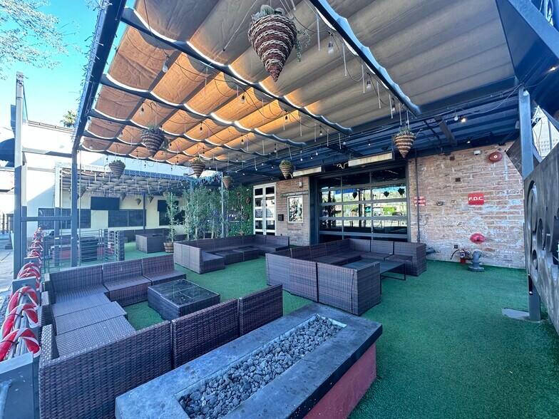 More Photos Of 4321 N Scottsdale Rd, Scottsdale Restaurant For Sale