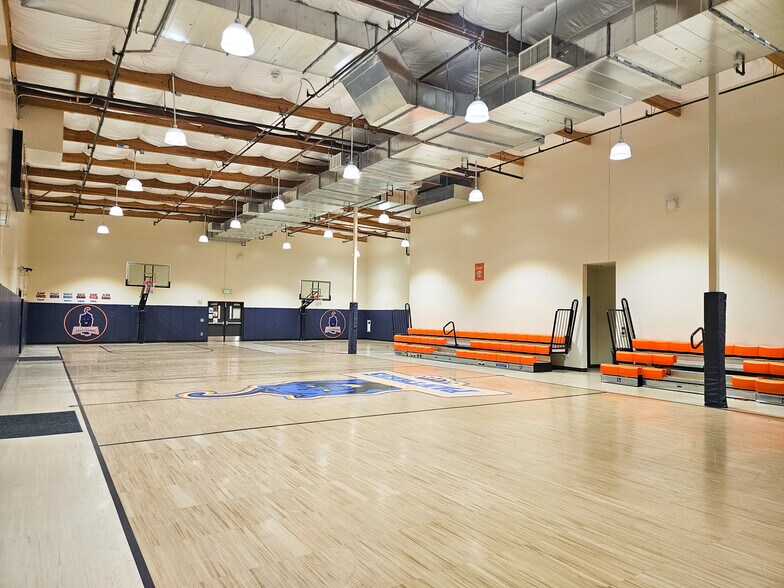 More Photos Of 3750 Rosin Ct, Sacramento Office For Lease