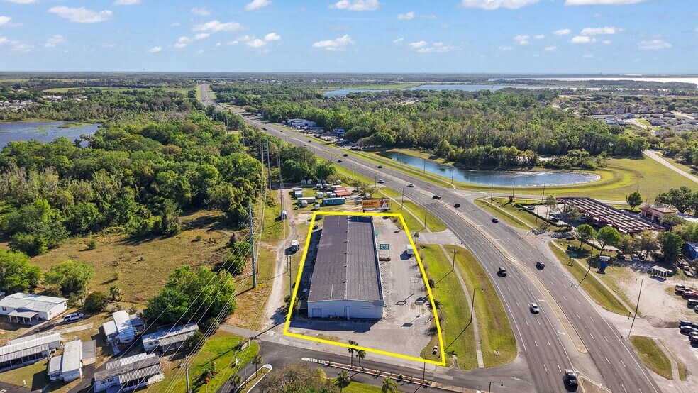 More Photos Of 2104 E Main St, Leesburg General Retail For Sale