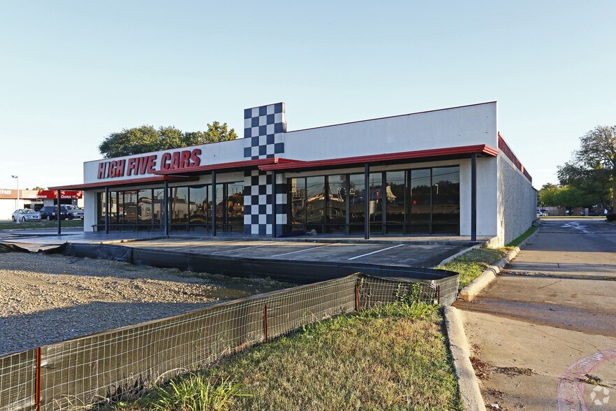 Primary Photo Of 9311 Lyndon B Johnson Fwy, Dallas General Retail For Sale