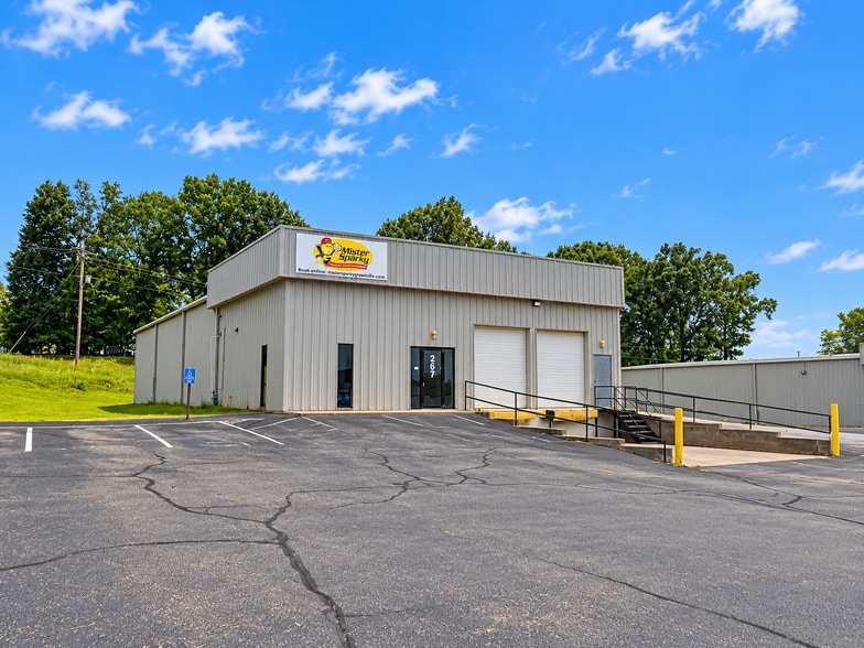 Primary Photo Of 267 Lakewood Dr, Greenville Warehouse For Lease