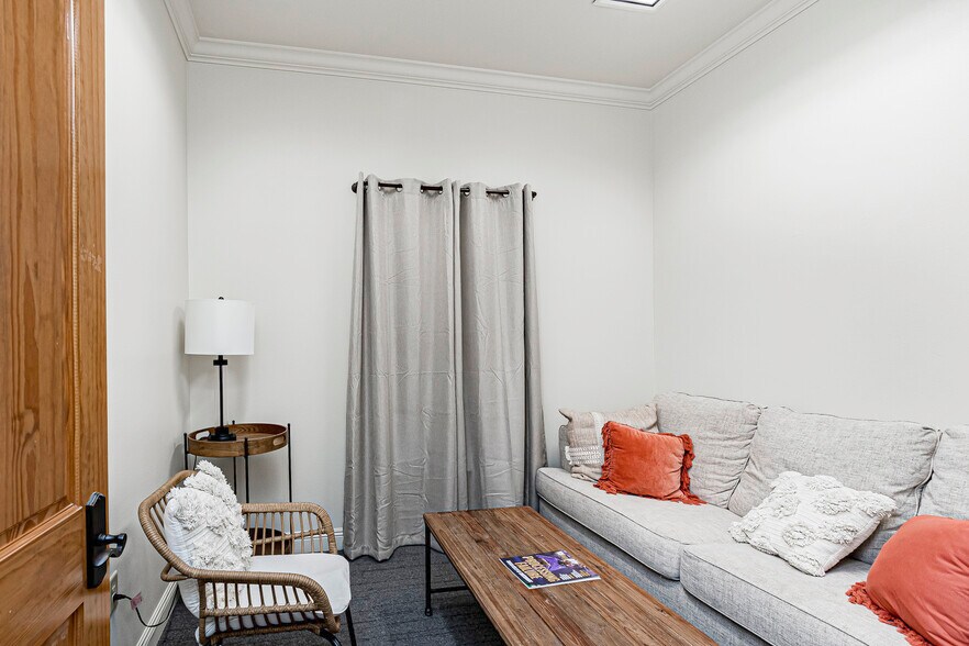 More Photos Of 4603 Bluebonnet Blvd, Baton Rouge Office For Sale