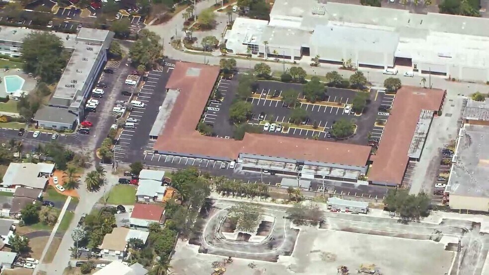 Primary Photo Of 4100 S Hospital Dr, Plantation Medical For Lease