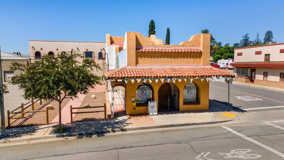 Primary Photo Of 89 N San Gorgonio Ave, Banning Storefront For Sale