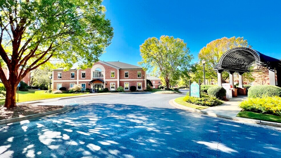 More Photos Of 4080 McGinnis Ferry Rd, Alpharetta Office For Sale