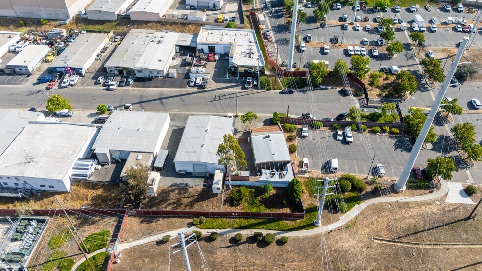 More Photos Of 1944 Commercial St, Escondido Industrial For Sale