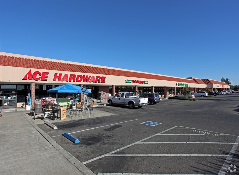 More Photos Of 4005 Manzanita Ave, Carmichael General Retail For Lease