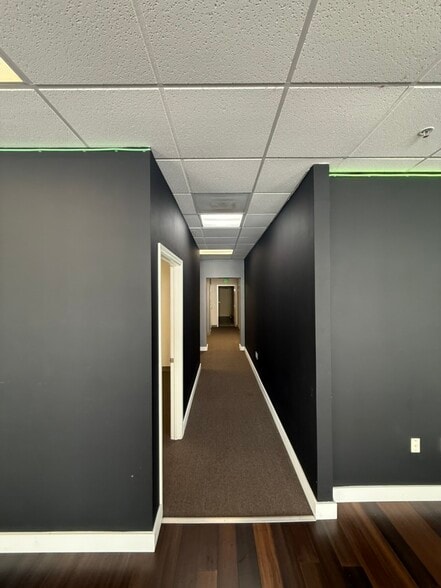 More Photos Of 250 Main St, San Mateo General Retail For Lease