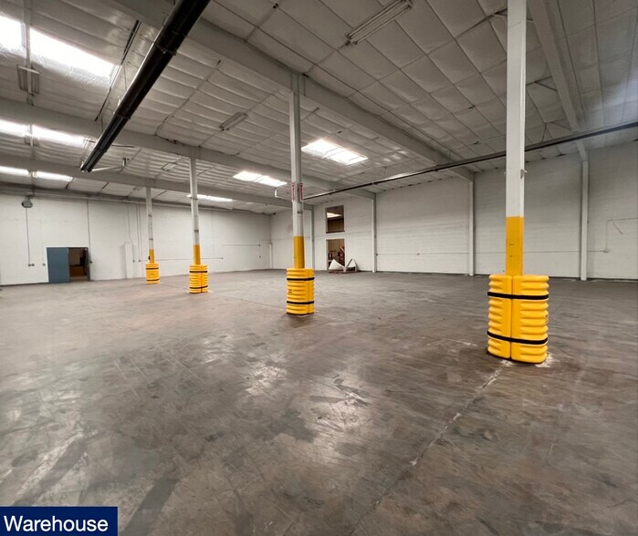 More Photos Of 700 Comanche Rd NE, Albuquerque Warehouse For Lease
