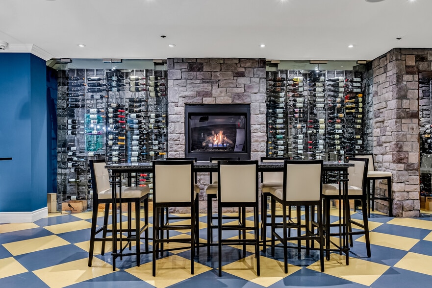 More Photos Of 15 Prince Arthur Ave, Toronto Office Residential For Lease