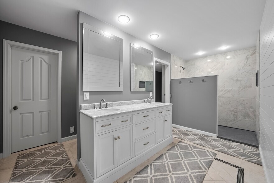 More Photos Of 1901 Moffet Rd, Saint Joseph Specialty For Sale