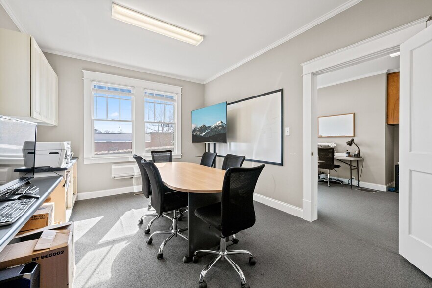 More Photos Of 708 St Marys St, Raleigh Office For Sale