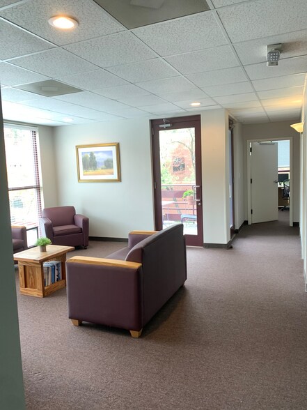 More Photos Of 930 Martin Luther King Jr Blvd, Chapel Hill Office For Lease