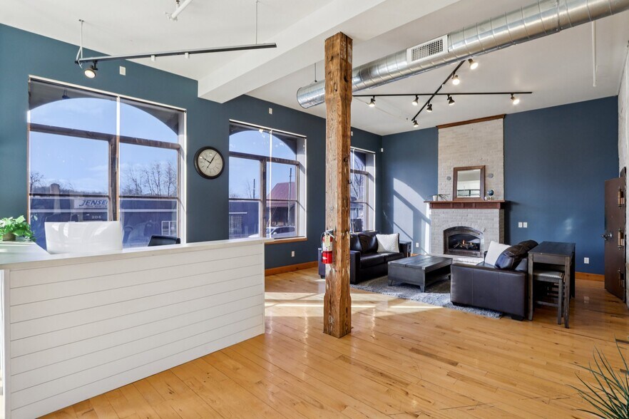 More Photos Of 101 Church St, Lake Mills Loft Creative Space For Sale