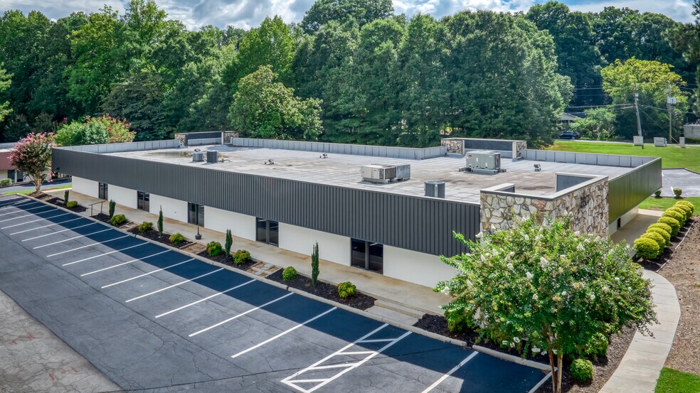 More Photos Of 2801 Clearview Pl, Doraville Office For Sale