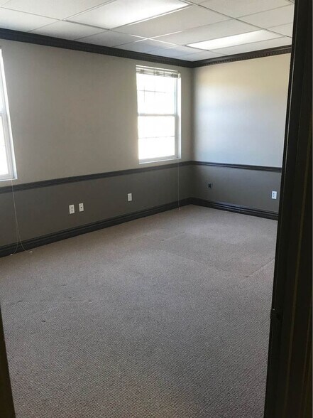 More Photos Of 309 S Jupiter Rd, Allen Coworking Space