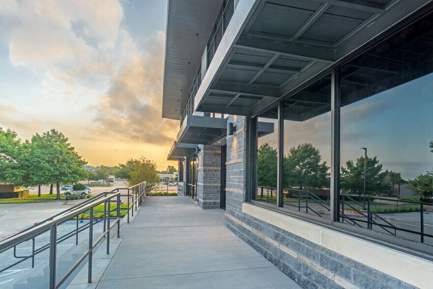 More Photos Of 550 Vigor Way, Rockwall Office For Lease