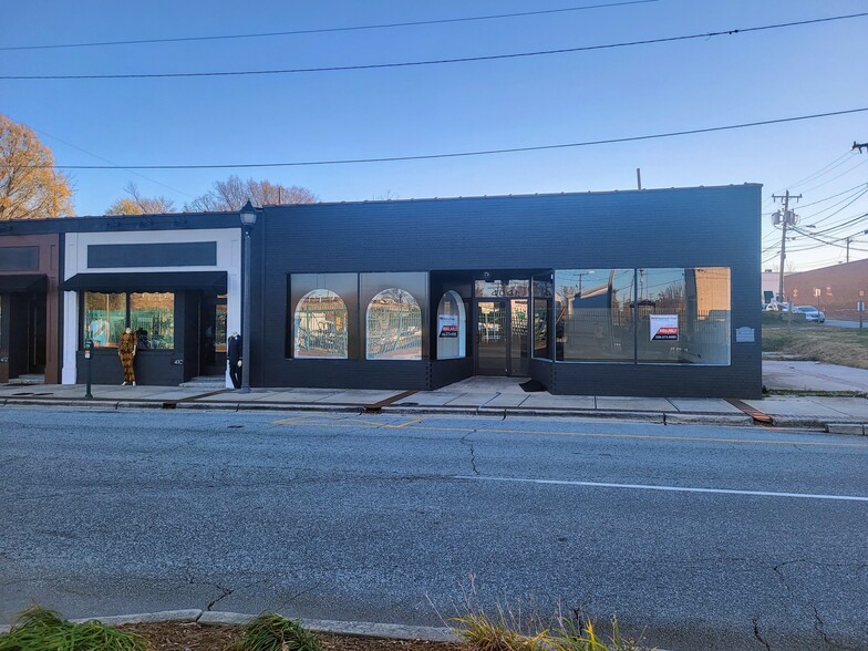 Primary Photo Of 404 E Market St, Greensboro Storefront For Lease