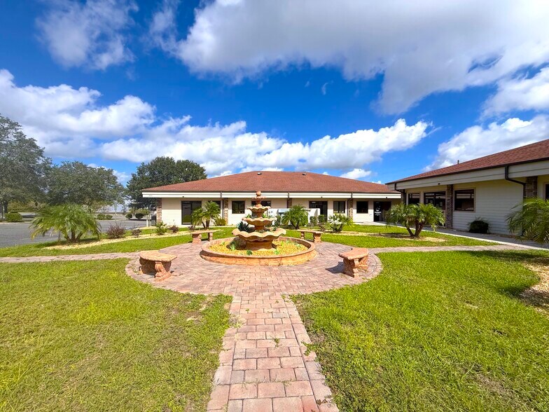 More Photos Of , Lady Lake Office For Sale