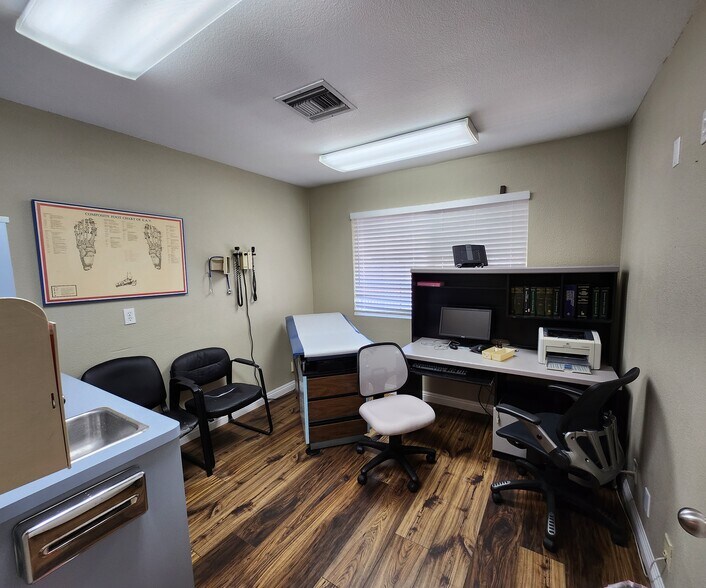 More Photos Of 3663 Pecos-McLeod, Las Vegas Medical For Sale