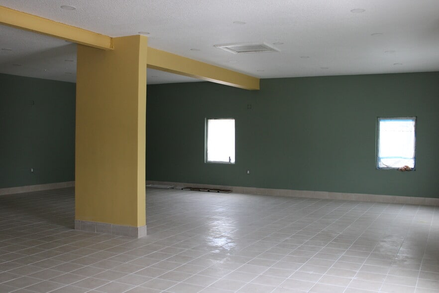 More Photos Of 2180 Hercules Ave, Clearwater Freestanding For Lease
