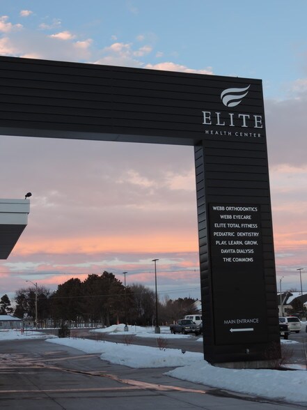 More Photos Of 820 W 42nd St, Scottsbluff Medical For Lease