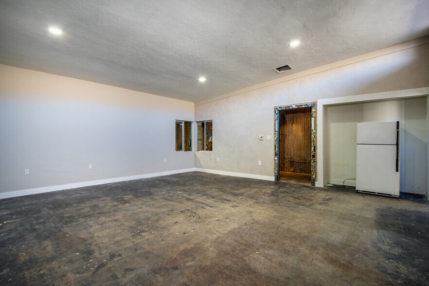 More Photos Of 55267 29 Palms Hwy, Yucca Valley Office Residential For Sale