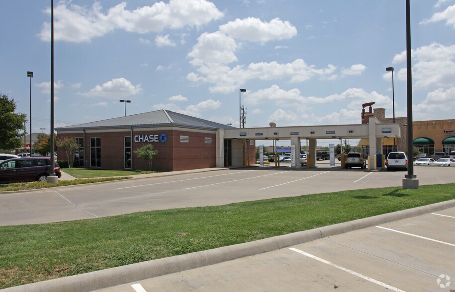 More Photos Of 7367 N Beach St, Fort Worth Bank For Sale