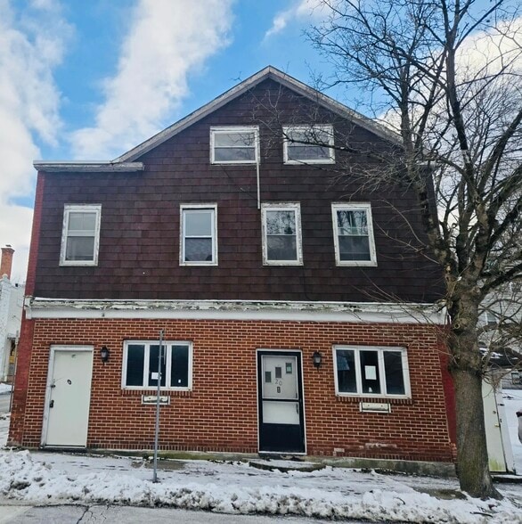 More Photos Of 20 Elm St, Hoosick Falls Multifamily For Sale