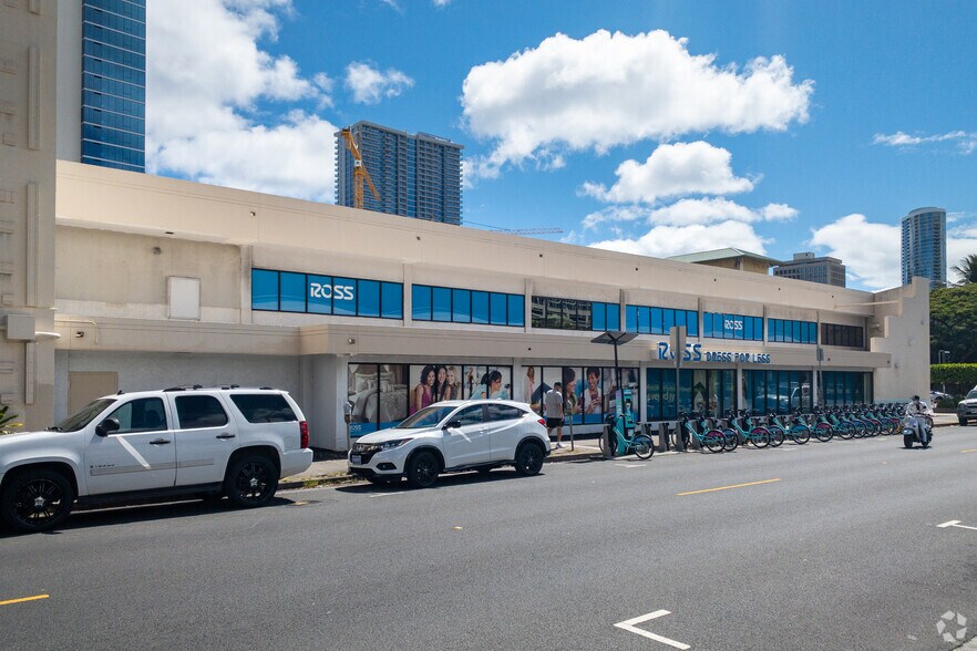 More Photos Of 711 Keeaumoku St, Honolulu Freestanding For Sale