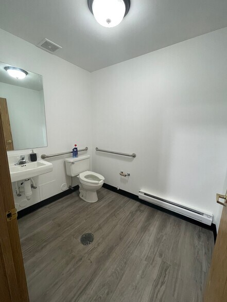 More Photos Of 1292-1308 W 635 S, Orem Unknown For Lease