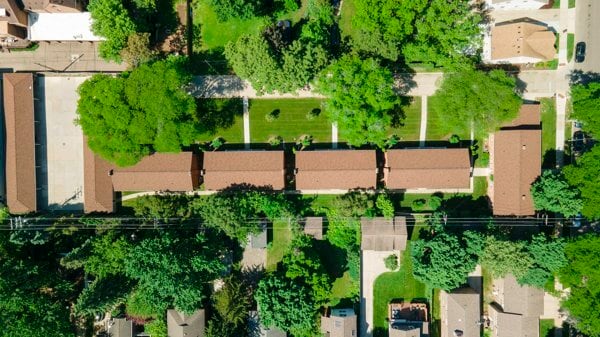 More Photos Of 516 Neff Ln, Grosse Pointe Apartments For Sale