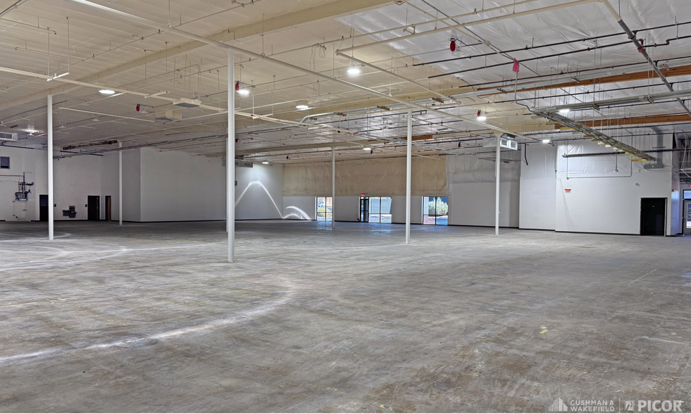 More Photos Of 2701-2731 E Elvira Rd, Tucson Research And Development For Lease