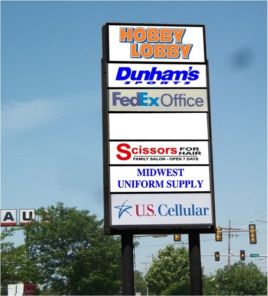 More Photos Of 3425-3523 N University St, Peoria Unknown For Lease