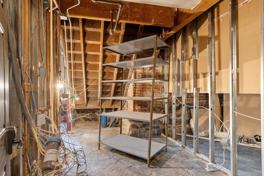 More Photos Of 65 Water St, Worcester Loft Creative Space For Sale