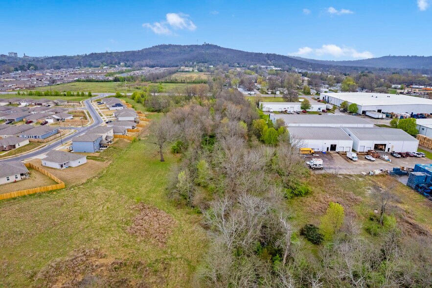 More Photos Of 1640 S Morningside Dr, Fayetteville Land For Sale