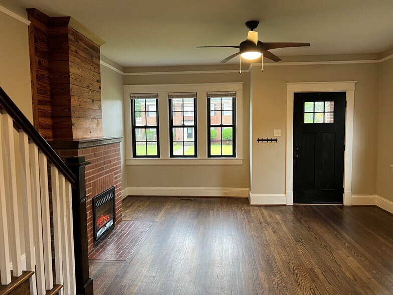 More Photos Of 200 N Gulf St, Sanford Multifamily For Sale