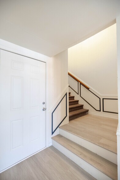 More Photos Of 3606 Marvin D Love Fwy, Dallas Medical For Lease