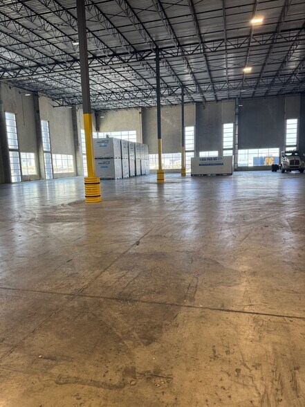 Primary Photo Of Aviation Dr, Georgetown Distribution For Lease