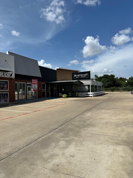 More Photos Of 25600 Westheimer Pky, Katy Daycare Center For Sale