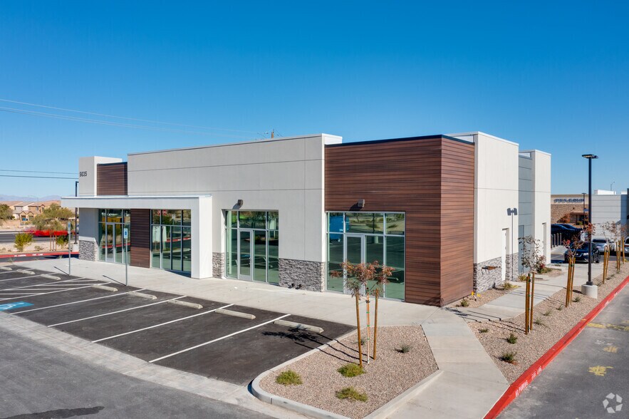 Primary Photo Of 9035 Blue Diamond Rd, Las Vegas Storefront For Lease