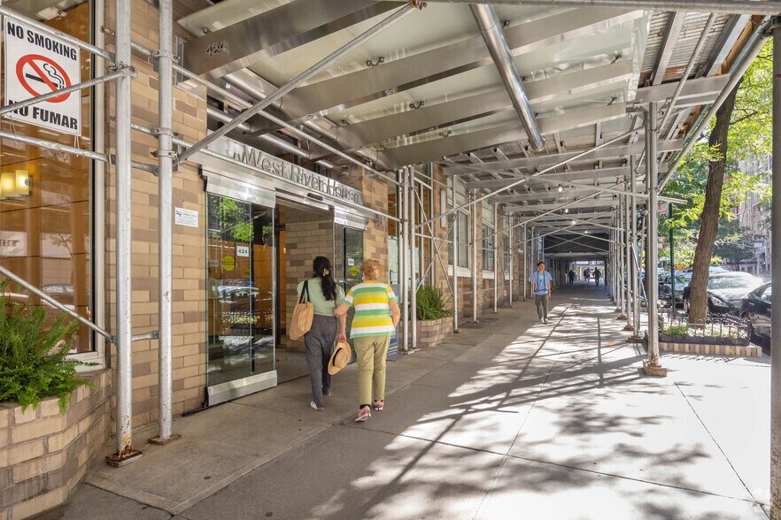 More Photos Of 176 W 87th St, New York Apartments For Sale