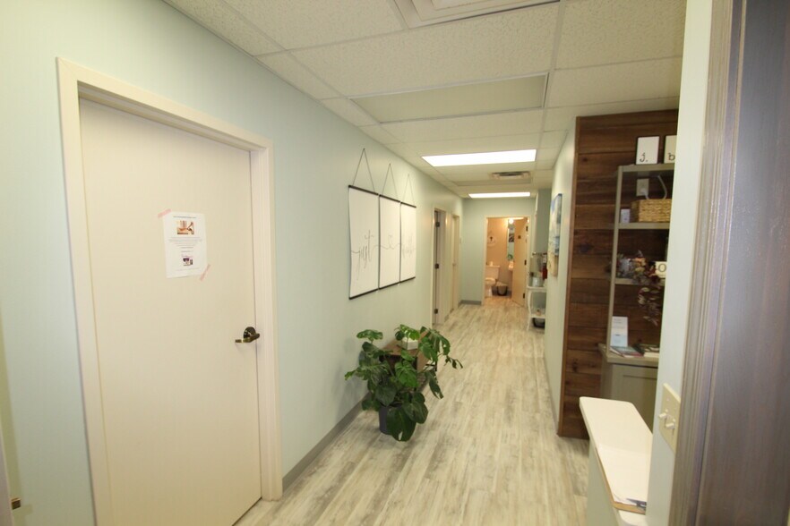 More Photos Of 3575 Reserve Commons Dr, Medina Medical For Lease