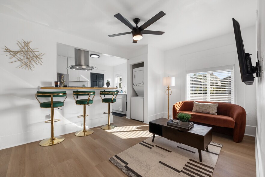More Photos Of 1055 21st Street, San Diego Apartments For Sale