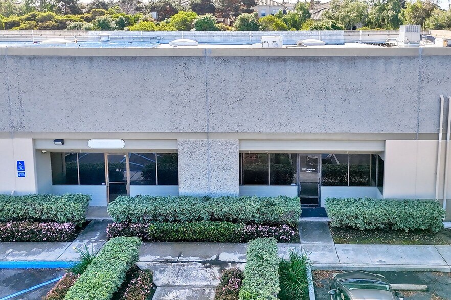 More Photos Of 2221 Las Palmas Dr, Carlsbad Warehouse For Sale