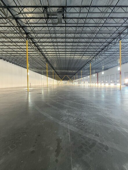 More Photos Of 115 Parkway Dr, Rincon Unknown For Lease