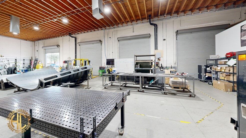 More Photos Of 295 Sunpac Ave, Henderson Warehouse For Sale