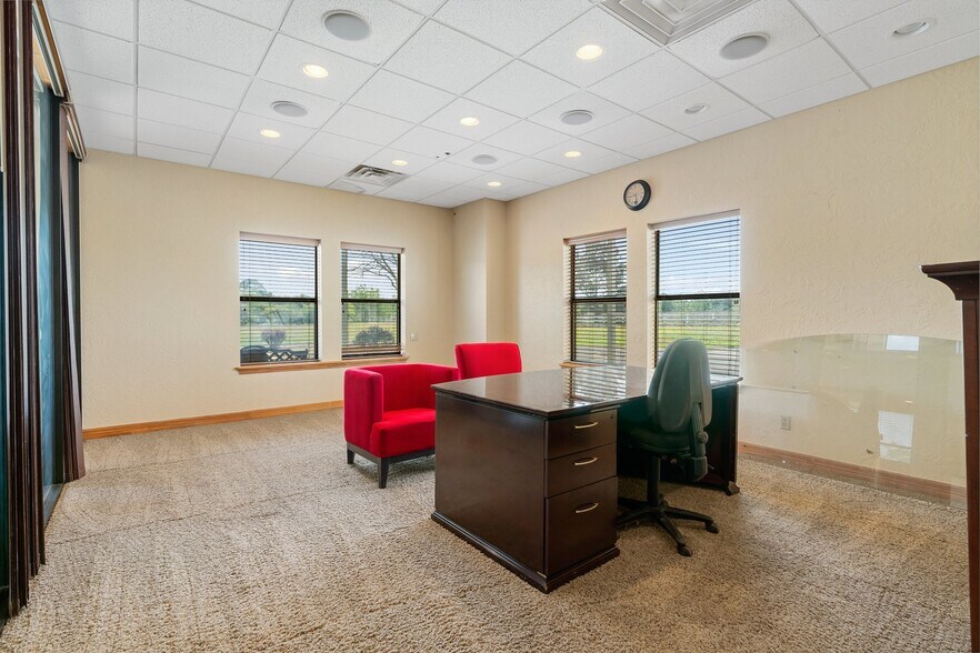 More Photos Of 26069 Springer Cemetary Rd, Hockley Flex For Sale