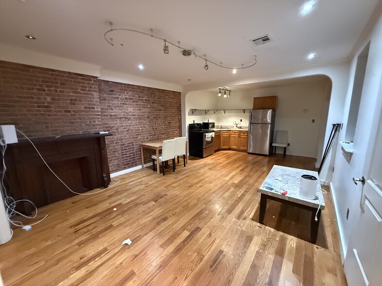 More Photos Of 687 Bushwick Ave, Brooklyn Apartments For Lease